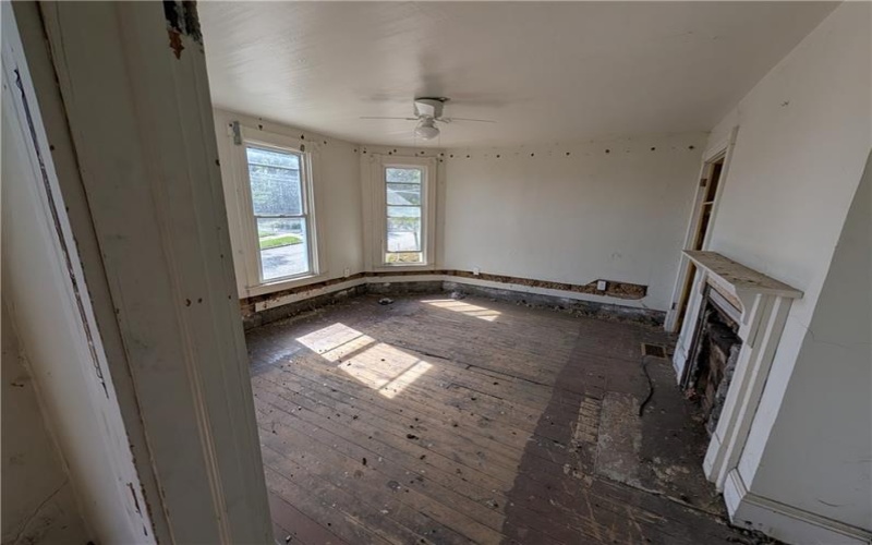 495 Broad St, Washington, 15301, 4 Bedrooms Bedrooms, ,2 BathroomsBathrooms,Residential,For Sale,Broad St,1742364