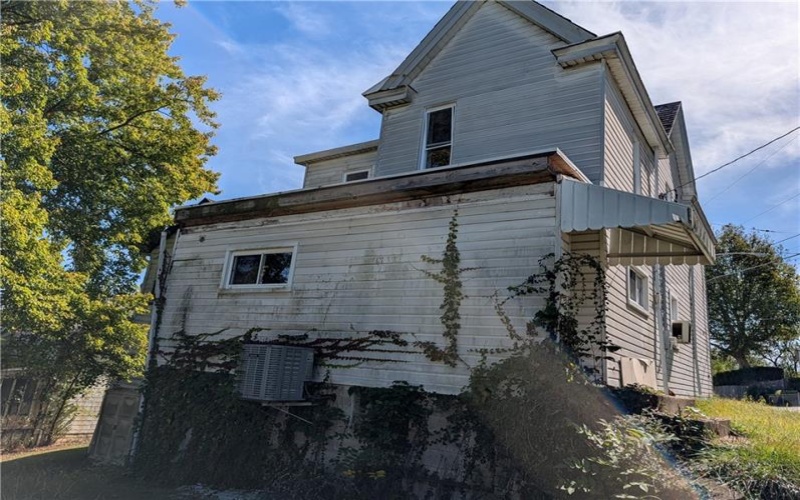 495 Broad St, Washington, 15301, 4 Bedrooms Bedrooms, ,2 BathroomsBathrooms,Residential,For Sale,Broad St,1742364