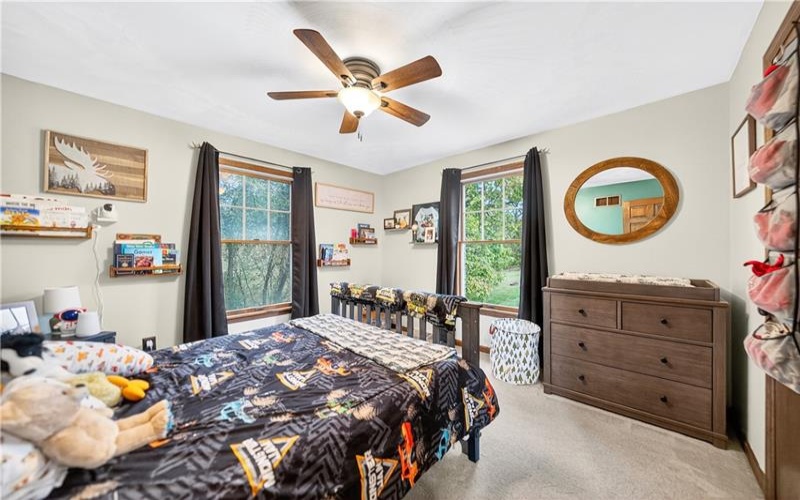 420 Kennedy Road, Charleroi, 15022, 4 Bedrooms Bedrooms, 10 Rooms Rooms,2 BathroomsBathrooms,Residential,For Sale,Kennedy Road,1725386