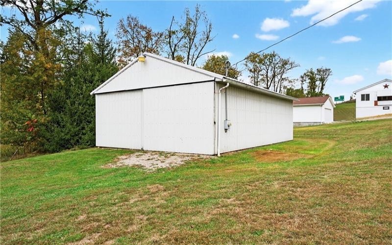 420 Kennedy Road, Charleroi, 15022, 4 Bedrooms Bedrooms, 10 Rooms Rooms,2 BathroomsBathrooms,Residential,For Sale,Kennedy Road,1725386