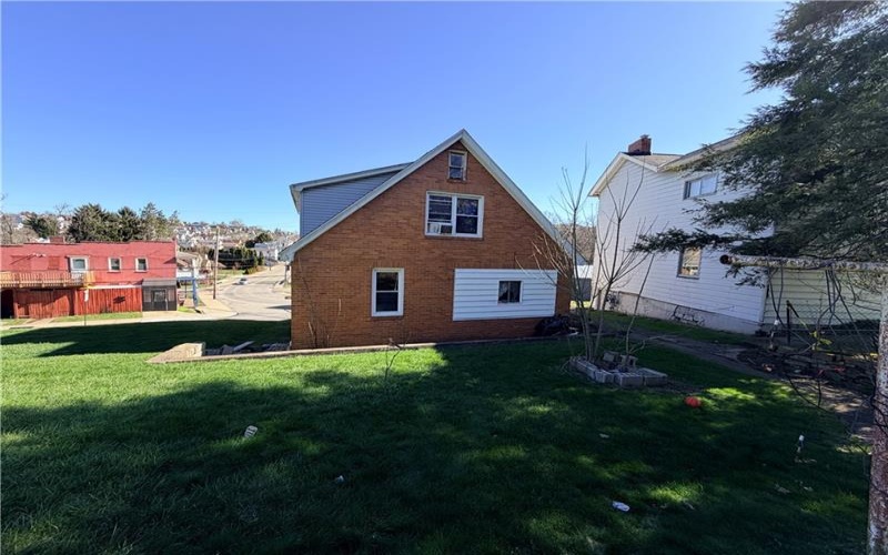 353 Euclid Ave, Canonsburg, 15317, ,Multi-unit,For Sale,Euclid Ave,1744823
