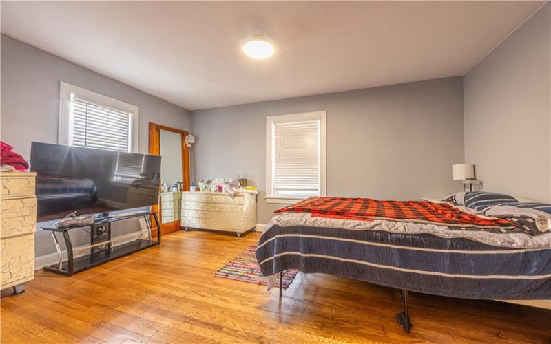 190 Dixon Blvd, Uniontown, 15401, 5 Bedrooms Bedrooms, ,2 BathroomsBathrooms,Residential,For Sale,Dixon Blvd,1744844