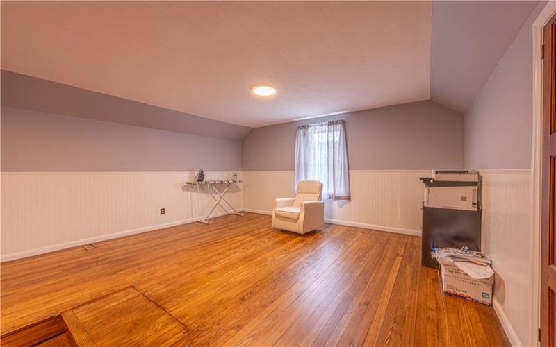 190 Dixon Blvd, Uniontown, 15401, 5 Bedrooms Bedrooms, ,2 BathroomsBathrooms,Residential,For Sale,Dixon Blvd,1744844