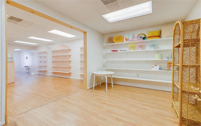 807 Ligonier St, Latrobe, 15650, ,Commercial-industrial-business,For Sale,Ligonier St,1742391