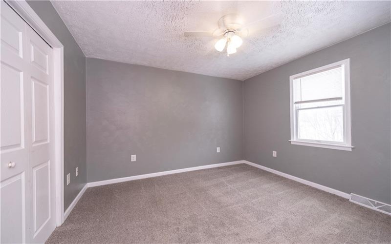 1026 Roosevelt Way, New Alexandria, 15670, 2 Bedrooms Bedrooms, ,1 BathroomBathrooms,Residential,For Sale,Roosevelt Way,1739647