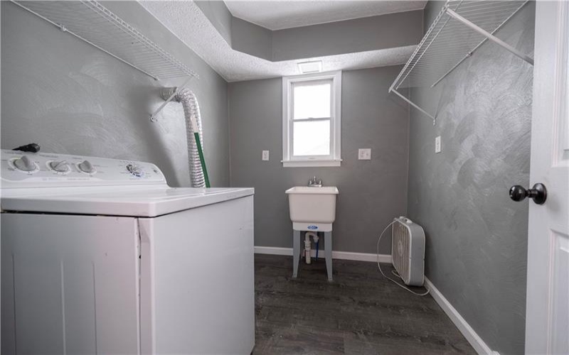 1026 Roosevelt Way, New Alexandria, 15670, 2 Bedrooms Bedrooms, ,1 BathroomBathrooms,Residential,For Sale,Roosevelt Way,1739647