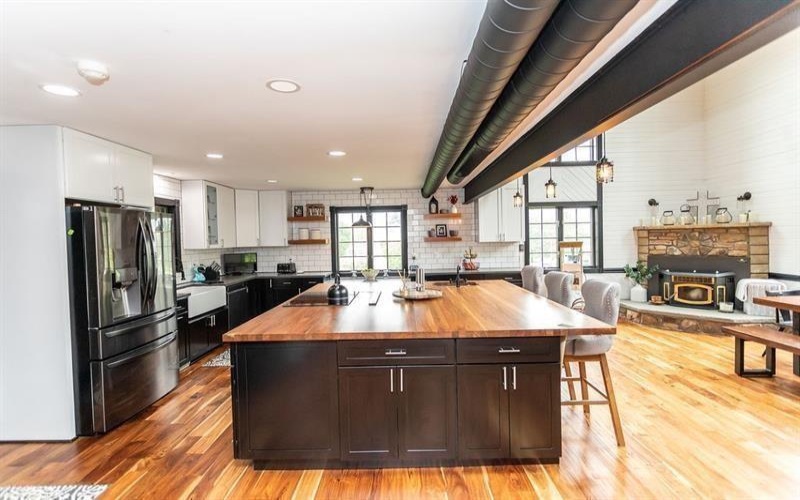 33 Chalkhill Ohiopyle Rd, Ohiopyle, 15470, 3 Bedrooms Bedrooms, 9 Rooms Rooms,2.1 BathroomsBathrooms,Residential,For Sale,Chalkhill Ohiopyle Rd,1739650
