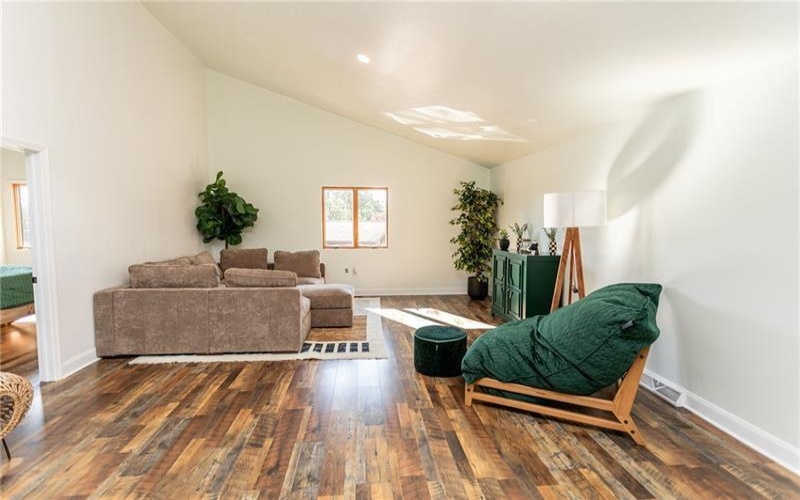 33 Chalkhill Ohiopyle Rd, Ohiopyle, 15470, 3 Bedrooms Bedrooms, 9 Rooms Rooms,2.1 BathroomsBathrooms,Residential,For Sale,Chalkhill Ohiopyle Rd,1739650