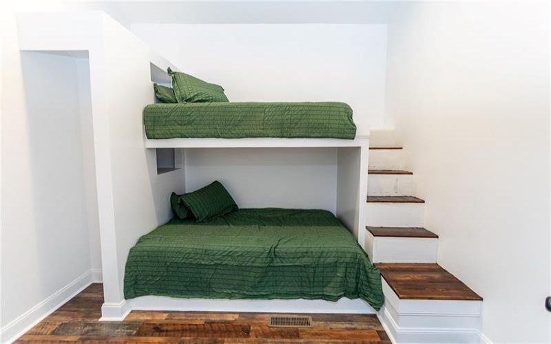 33 Chalkhill Ohiopyle Rd, Ohiopyle, 15470, 3 Bedrooms Bedrooms, 9 Rooms Rooms,2.1 BathroomsBathrooms,Residential,For Sale,Chalkhill Ohiopyle Rd,1739650