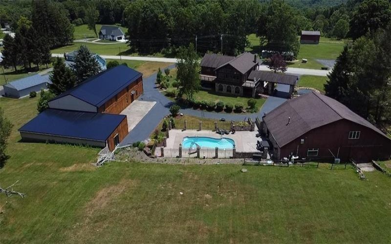 33 Chalkhill Ohiopyle Rd, Ohiopyle, 15470, 3 Bedrooms Bedrooms, 9 Rooms Rooms,2.1 BathroomsBathrooms,Residential,For Sale,Chalkhill Ohiopyle Rd,1739650
