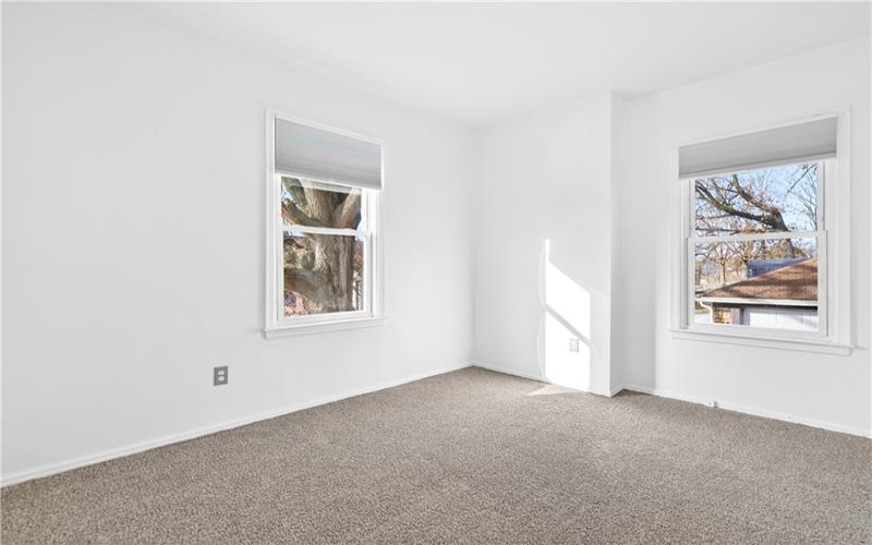 1320 WOODMONT AVENUE, New Kensington, 15068, 3 Bedrooms Bedrooms, 7 Rooms Rooms,1 BathroomBathrooms,Residential,For Sale,WOODMONT AVENUE,1736394