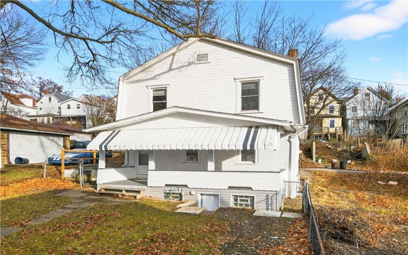 1320 WOODMONT AVENUE, New Kensington, 15068, 3 Bedrooms Bedrooms, 7 Rooms Rooms,1 BathroomBathrooms,Residential,For Sale,WOODMONT AVENUE,1736394