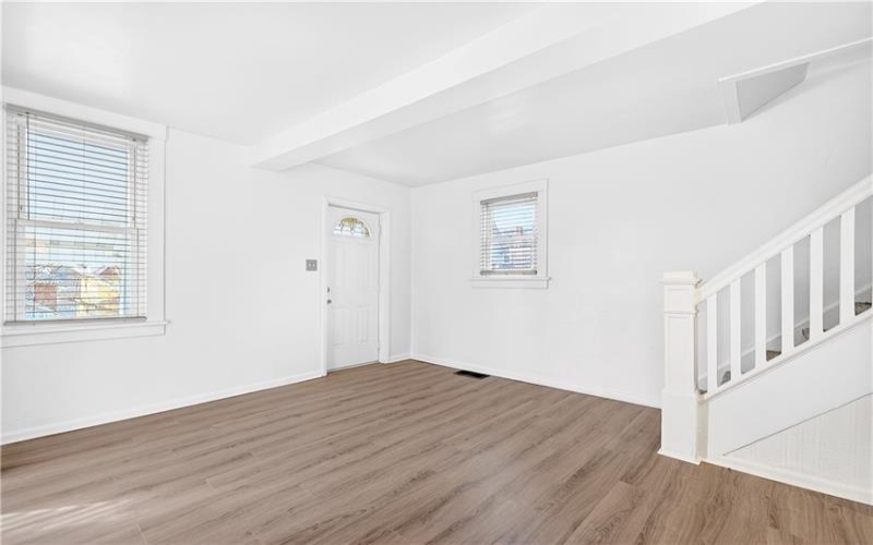 1320 WOODMONT AVENUE, New Kensington, 15068, 3 Bedrooms Bedrooms, 7 Rooms Rooms,1 BathroomBathrooms,Residential,For Sale,WOODMONT AVENUE,1736394