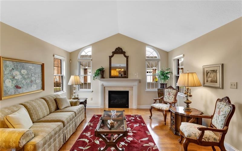 5109 Hemlock Lane, Murrysville, 15668, 2 Bedrooms Bedrooms, 9 Rooms Rooms,2.1 BathroomsBathrooms,Residential,For Sale,Hemlock Lane,1725662