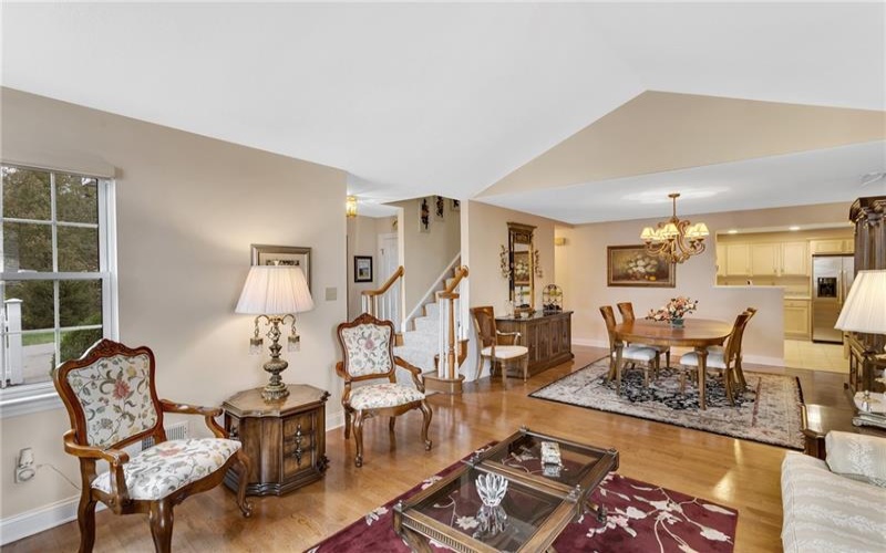 5109 Hemlock Lane, Murrysville, 15668, 2 Bedrooms Bedrooms, 9 Rooms Rooms,2.1 BathroomsBathrooms,Residential,For Sale,Hemlock Lane,1725662
