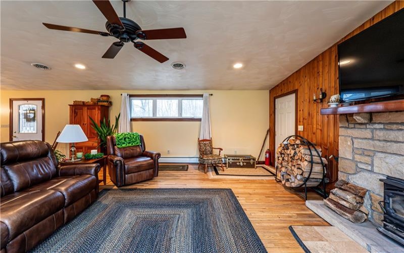 931 DARLINGTON ROAD, LIGONIER, 15658, 3 Bedroom Bedrooms, ,2 BathroomBathrooms,Farm-acreage-lot,For Sale,DARLINGTON ROAD,1742444