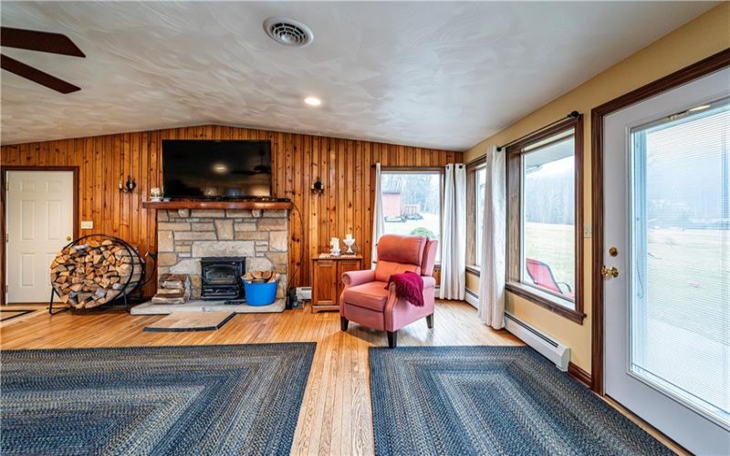 931 DARLINGTON ROAD, LIGONIER, 15658, 3 Bedroom Bedrooms, ,2 BathroomBathrooms,Farm-acreage-lot,For Sale,DARLINGTON ROAD,1742444