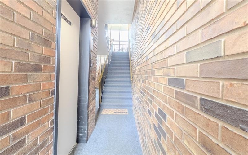 346 Freeport St- Suite #207, New Kensington, 15068, ,Commercial-industrial-business,For Sale,Freeport St- Suite #207,1747169