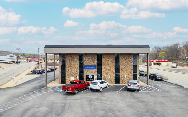 346 Freeport St- Suite #207, New Kensington, 15068, ,Commercial-industrial-business,For Sale,Freeport St- Suite #207,1747169