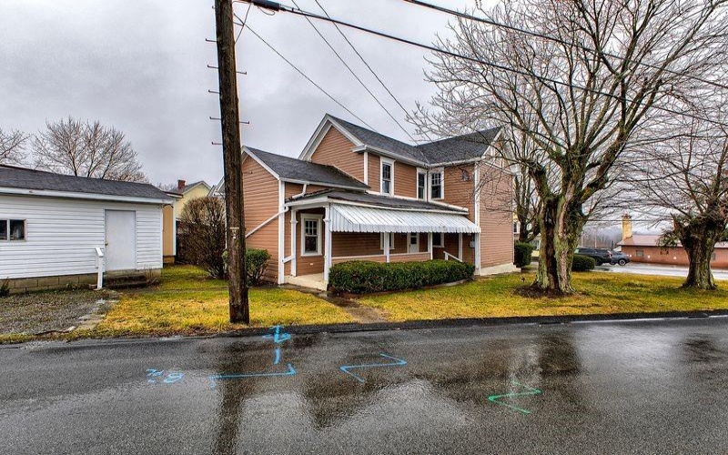 500 Painter St, Everson, 15631, 4 Bedrooms Bedrooms, 9 Rooms Rooms,2 BathroomsBathrooms,Residential,For Sale,Painter St,1742460