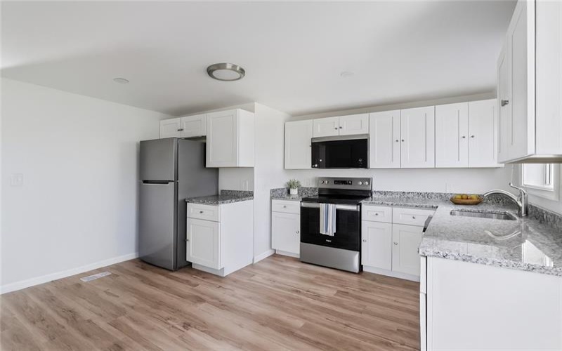 1460 Guffey, Irwin, 15642, 3 Bedrooms Bedrooms, 8 Rooms Rooms,1.1 BathroomsBathrooms,Residential,For Sale,Guffey,1725722