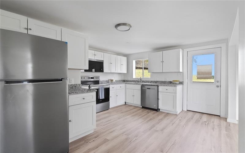 1460 Guffey, Irwin, 15642, 3 Bedrooms Bedrooms, 8 Rooms Rooms,1.1 BathroomsBathrooms,Residential,For Sale,Guffey,1725722