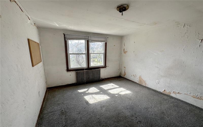 492 Brush Avenue, Greater Johnstown, 15906, 5 Bedrooms Bedrooms, 8 Rooms Rooms,2 BathroomsBathrooms,Residential,For Sale,Brush Avenue,1739682