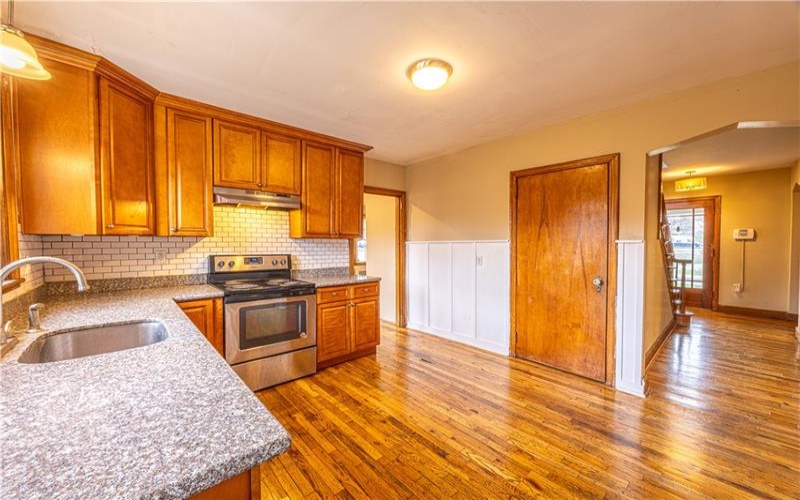 202 Georgia Ave, Connellsville, 15425, 4 Bedrooms Bedrooms, ,2 BathroomsBathrooms,Residential,For Sale,Georgia Ave,1744964
