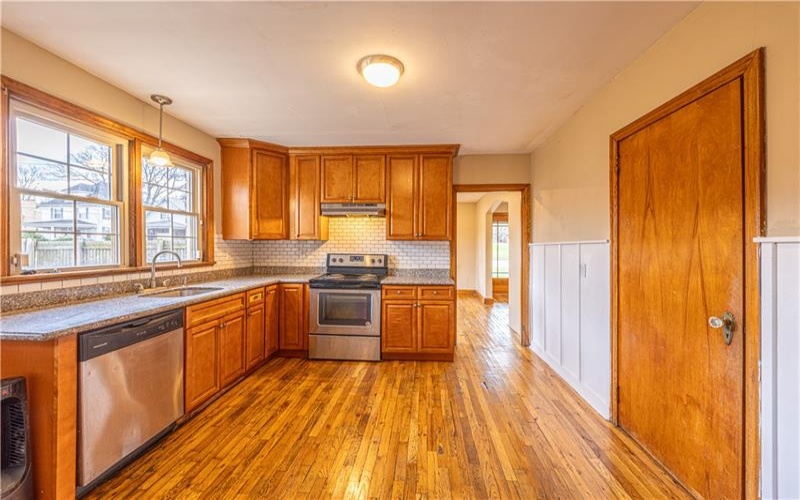 202 Georgia Ave, Connellsville, 15425, 4 Bedrooms Bedrooms, ,2 BathroomsBathrooms,Residential,For Sale,Georgia Ave,1744964
