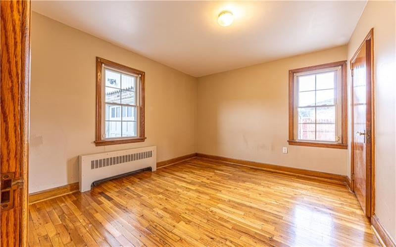 202 Georgia Ave, Connellsville, 15425, 4 Bedrooms Bedrooms, ,2 BathroomsBathrooms,Residential,For Sale,Georgia Ave,1744964