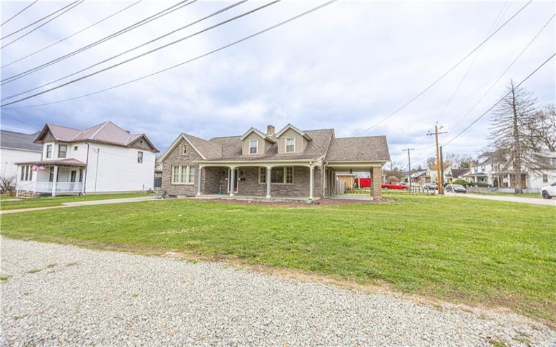 202 Georgia Ave, Connellsville, 15425, 4 Bedrooms Bedrooms, ,2 BathroomsBathrooms,Residential,For Sale,Georgia Ave,1744964