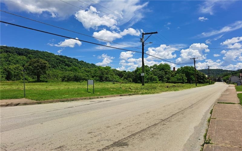 1220 Water St, Brownsville, 15417, ,Commercial-industrial-business,For Sale,Water St,1742493