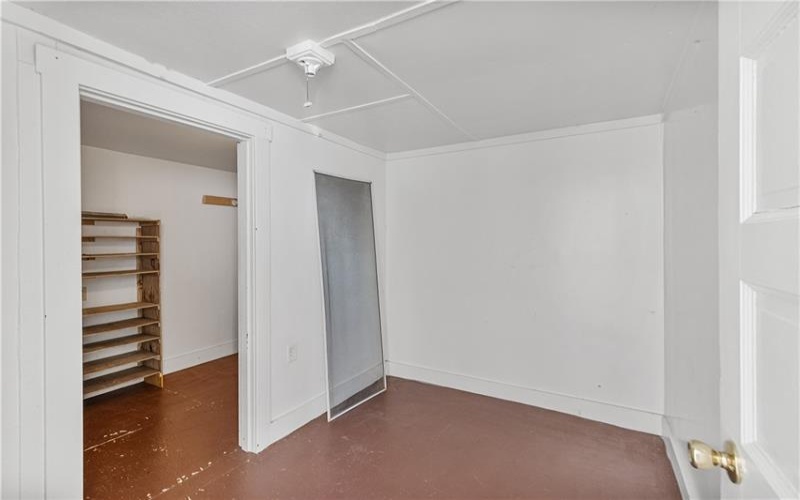 1206 Summerlea Ave, Washington, 15301, 3 Bedrooms Bedrooms, 11 Rooms Rooms,1 BathroomBathrooms,Residential,For Sale,Summerlea Ave,1739702