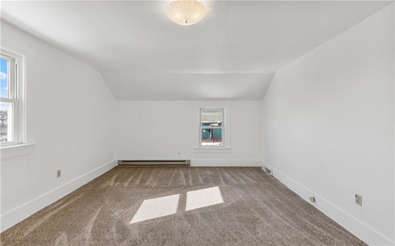1206 Summerlea Ave, Washington, 15301, 3 Bedrooms Bedrooms, 11 Rooms Rooms,1 BathroomBathrooms,Residential,For Sale,Summerlea Ave,1739702