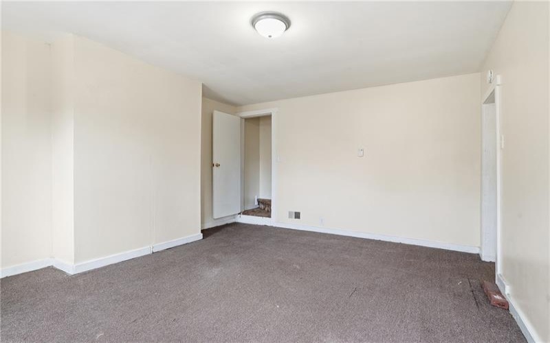 144 Ridge Avenue, New Kensington, 15068, ,Multi-unit,For Sale,Ridge Avenue,1747220