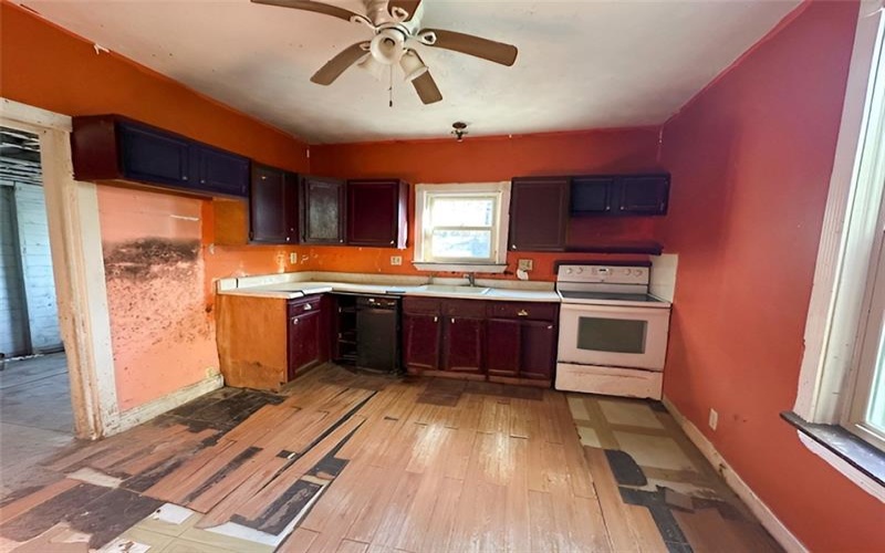 135 Church St, Washington, 15301, 2 Bedrooms Bedrooms, ,1.1 BathroomsBathrooms,Residential,For Sale,Church St,1747224