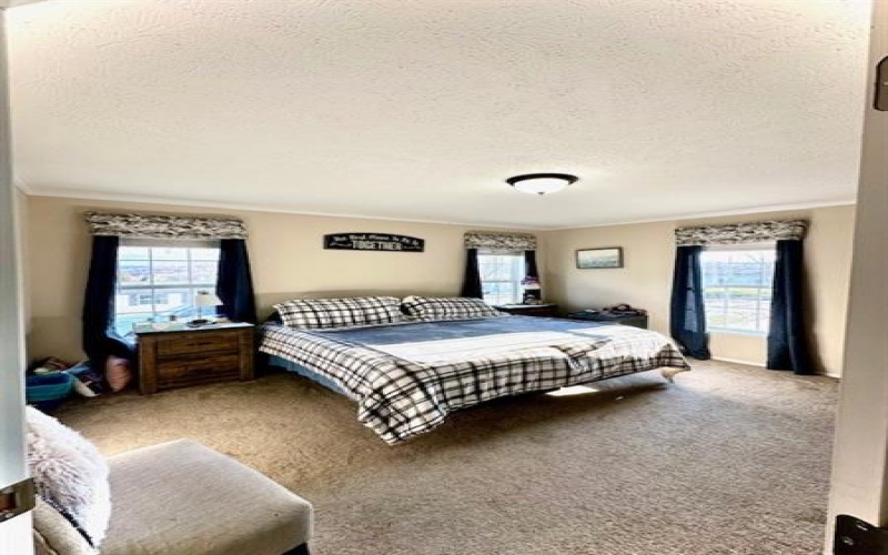 203 Knight Dr, Rostraver Township, 15012, 3 Bedrooms Bedrooms, ,2 BathroomsBathrooms,Residential,For Sale,Knight Dr,1739773