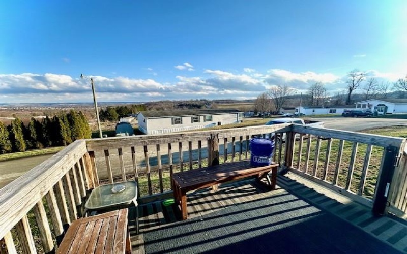 203 Knight Dr, Rostraver Township, 15012, 3 Bedrooms Bedrooms, ,2 BathroomsBathrooms,Residential,For Sale,Knight Dr,1739773
