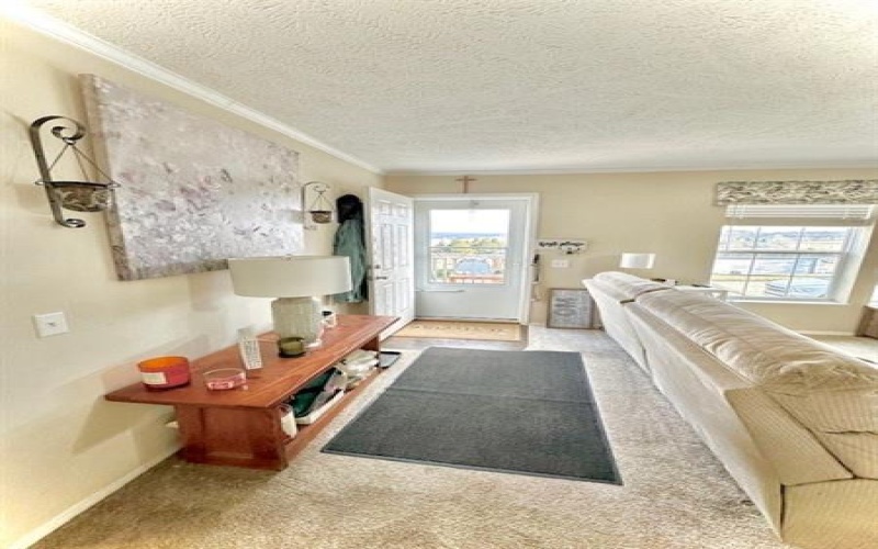 203 Knight Dr, Rostraver Township, 15012, 3 Bedrooms Bedrooms, ,2 BathroomsBathrooms,Residential,For Sale,Knight Dr,1739773
