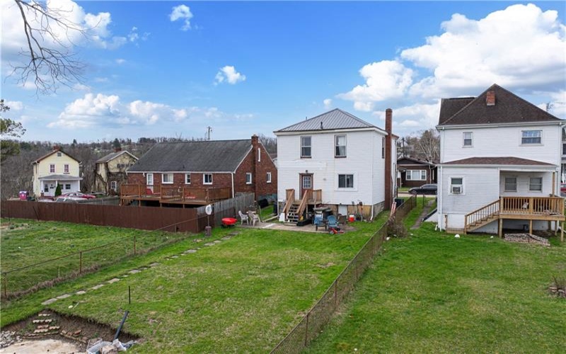 11 Knox Ave, Monessen, 15062, 3 Bedrooms Bedrooms, 9 Rooms Rooms,1 BathroomBathrooms,Residential,For Sale,Knox Ave,1745026