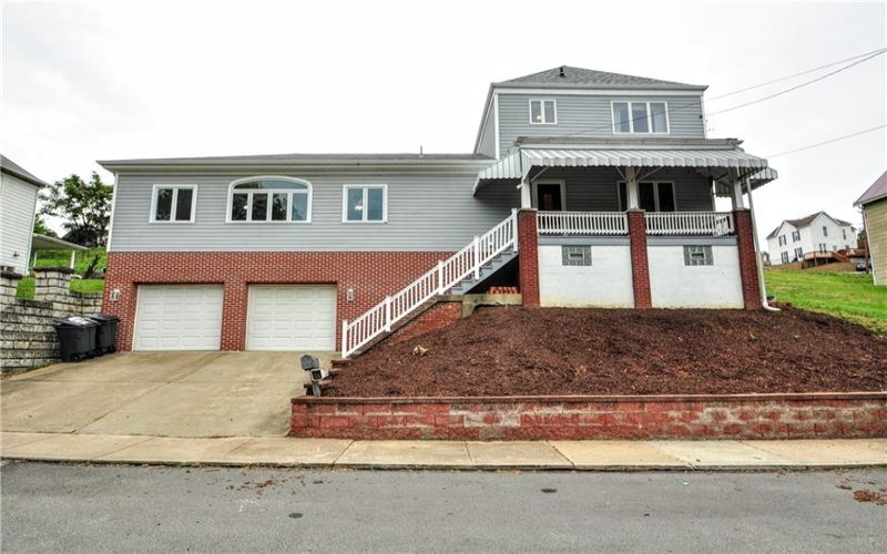 137 Vine St, Canonsburg, 15317, 3 Bedrooms Bedrooms, ,2 BathroomsBathrooms,Residential,For Sale,Vine St,1736648