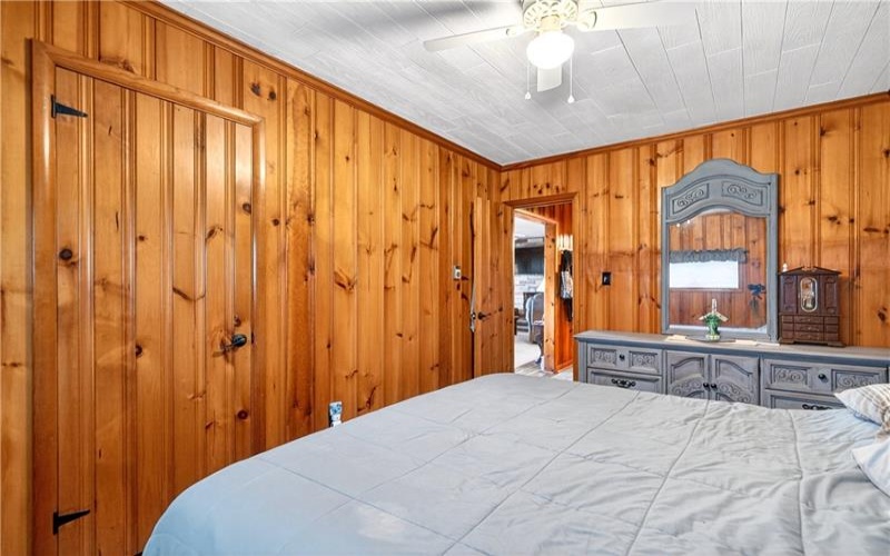447 Lake Side Rd, Addison, 15411, 2 Bedrooms Bedrooms, ,1 BathroomBathrooms,Residential,For Sale,Lake Side Rd,1736672