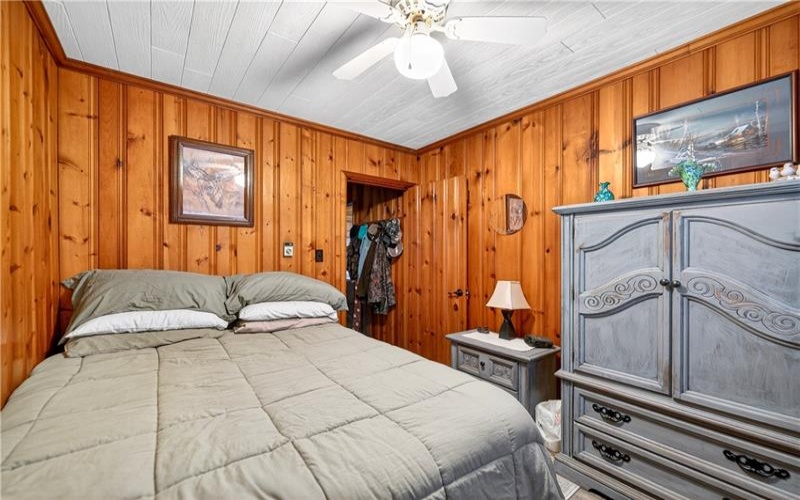 447 Lake Side Rd, Addison, 15411, 2 Bedrooms Bedrooms, ,1 BathroomBathrooms,Residential,For Sale,Lake Side Rd,1736672