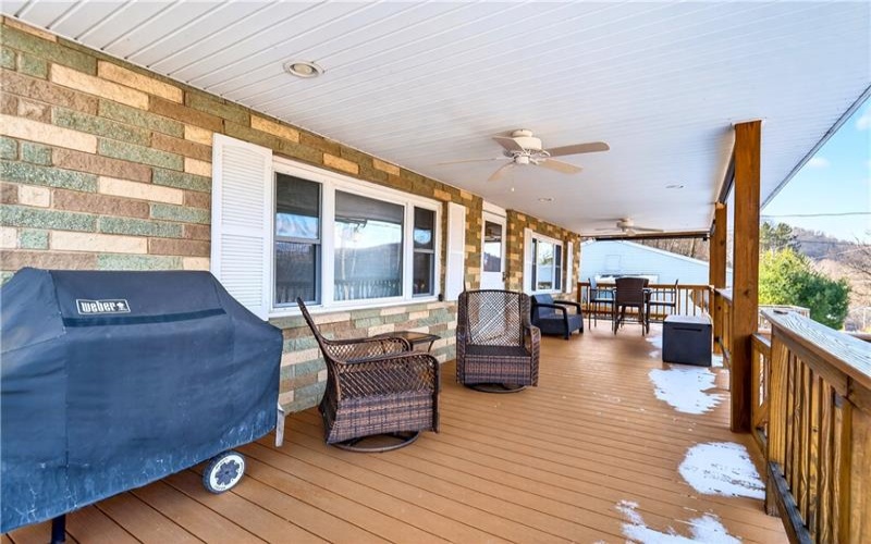 447 Lake Side Rd, Addison, 15411, 2 Bedrooms Bedrooms, ,1 BathroomBathrooms,Residential,For Sale,Lake Side Rd,1736672