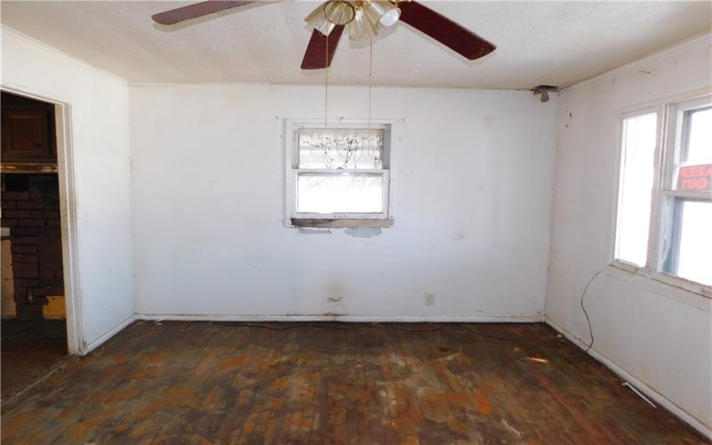 120 Bailey Avenue, Uniontown, 15401, 2 Bedrooms Bedrooms, ,1 BathroomBathrooms,Residential,For Sale,Bailey Avenue,1739858