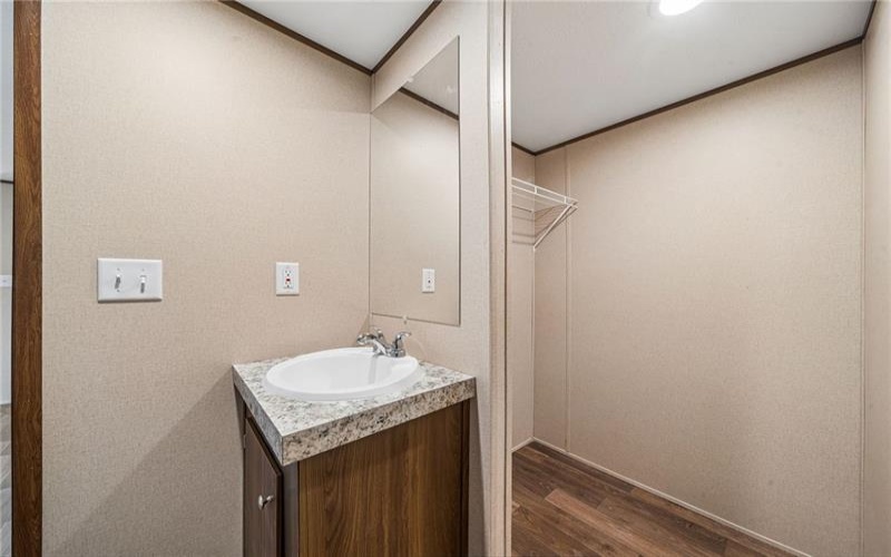 125 Laurel View Dr, Mount Pleasant, 15666, 2 Bedrooms Bedrooms, ,2 BathroomsBathrooms,Residential,For Sale,Laurel View Dr,1742640