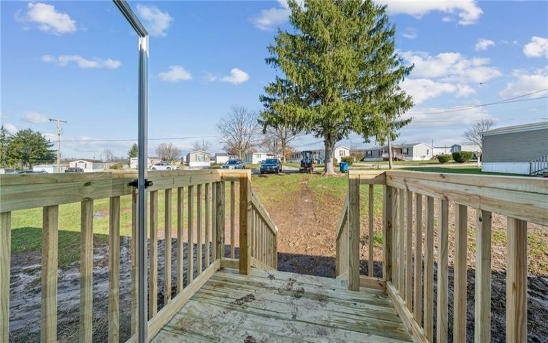 125 Laurel View Dr, Mount Pleasant, 15666, 2 Bedrooms Bedrooms, ,2 BathroomsBathrooms,Residential,For Sale,Laurel View Dr,1742640