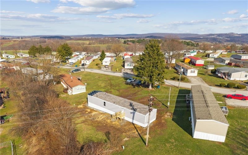 125 Laurel View Dr, Mount Pleasant, 15666, 2 Bedrooms Bedrooms, ,2 BathroomsBathrooms,Residential,For Sale,Laurel View Dr,1742640