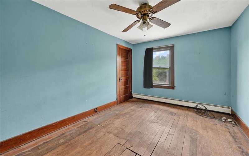 1824 Jefferson Ave, Washington, 15301, 3 Bedrooms Bedrooms, 7 Rooms Rooms,1 BathroomBathrooms,Residential,For Sale,Jefferson Ave,1745069