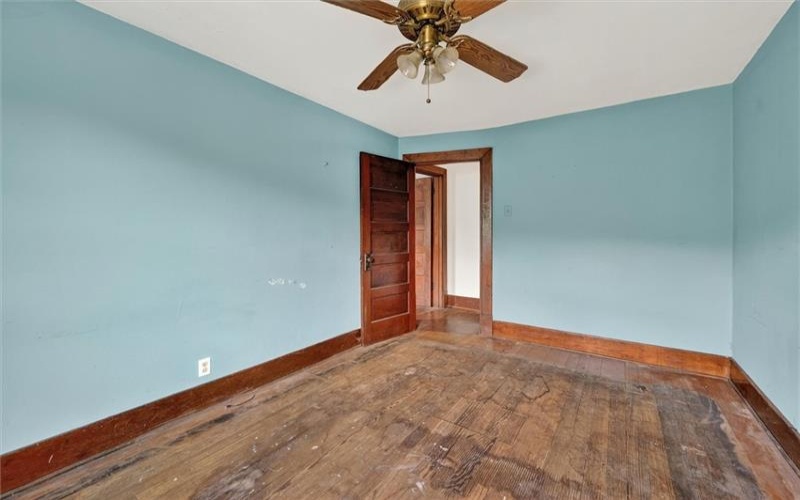 1824 Jefferson Ave, Washington, 15301, 3 Bedrooms Bedrooms, 7 Rooms Rooms,1 BathroomBathrooms,Residential,For Sale,Jefferson Ave,1745069
